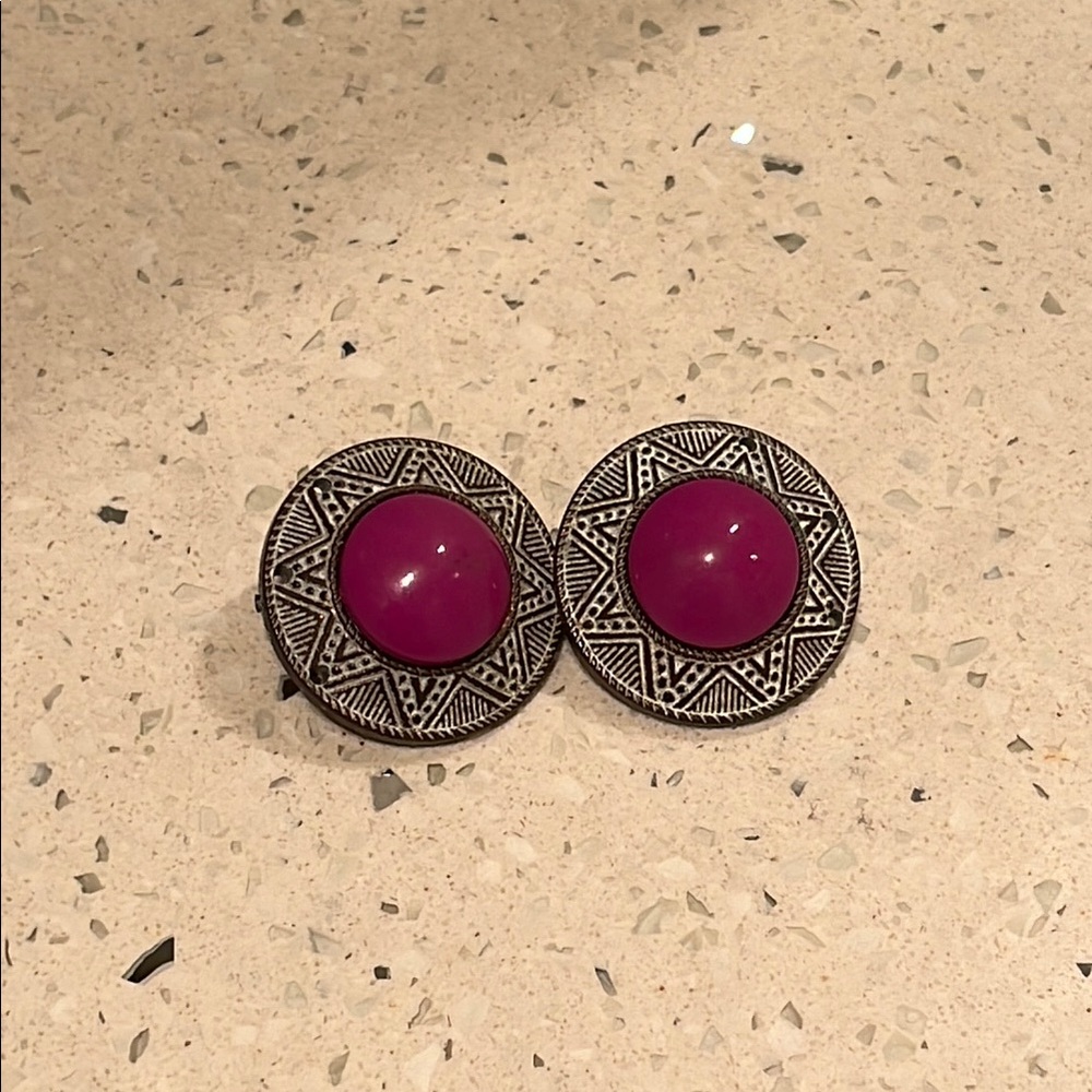 Vintage clip on Earrings